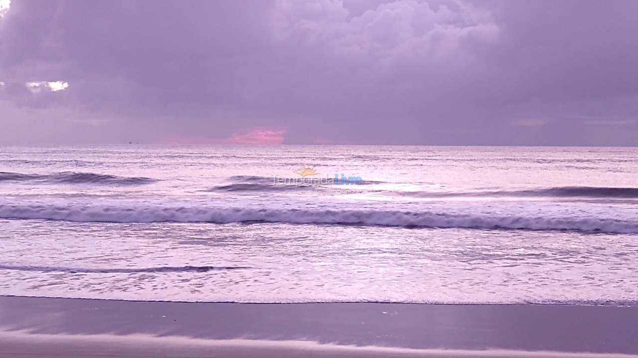 Apartamento para alquiler de vacaciones em Matinhos (Caiobá)