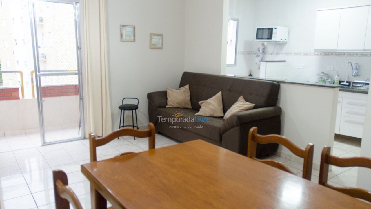 Apartamento para aluguel de temporada em Ubatuba (Praia Grande)