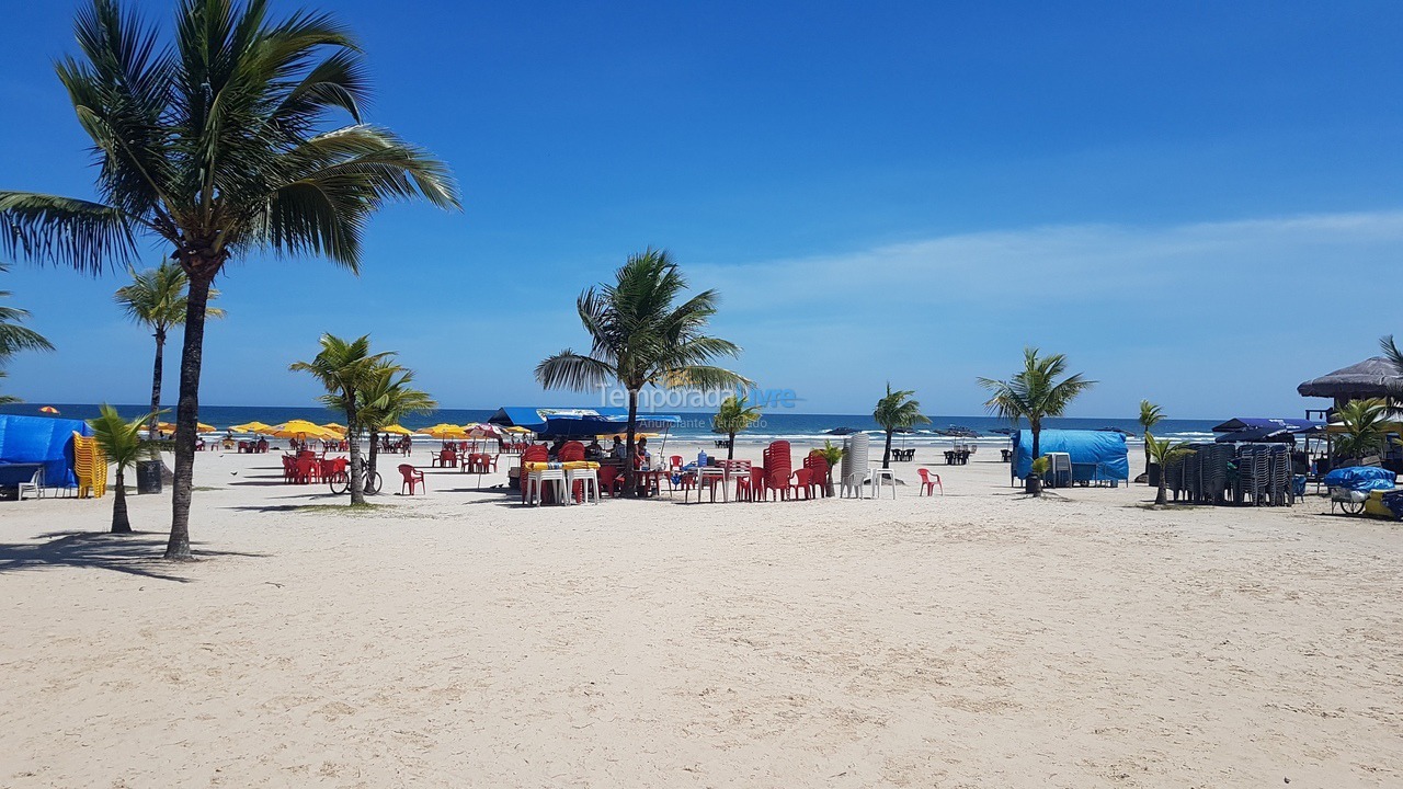 Casa para alquiler de vacaciones em Bertioga (Condominio Morada da Praia)