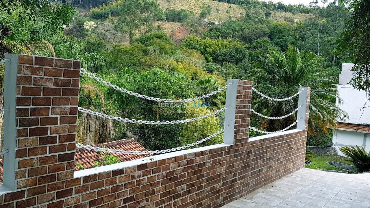 Granja para alquiler de vacaciones em Nazaré Paulista (Cuiabá)