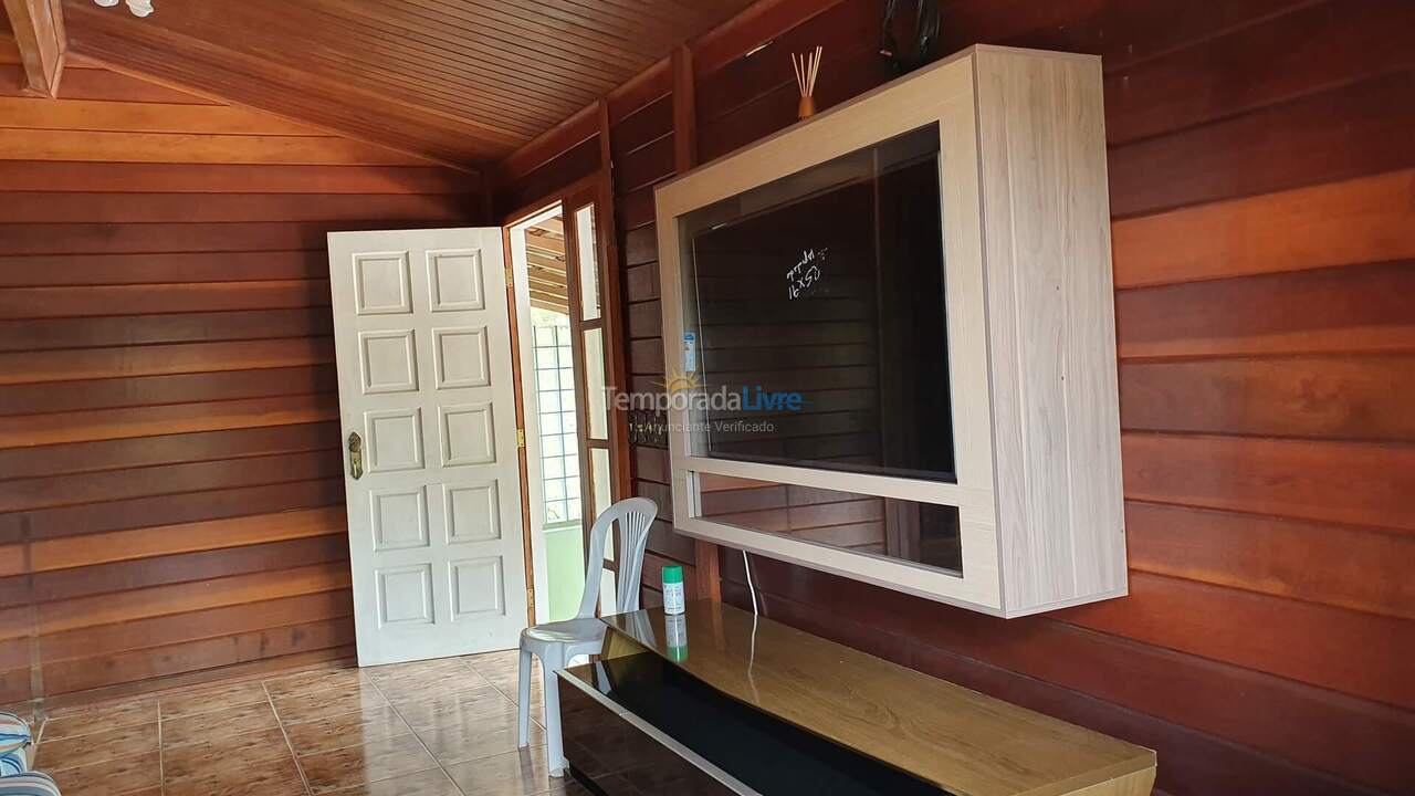 Granja para alquiler de vacaciones em Nazaré Paulista (Cuiabá)