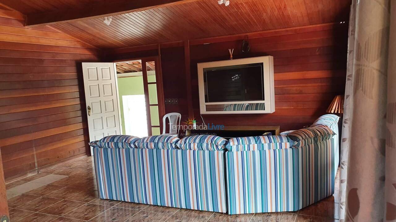 Granja para alquiler de vacaciones em Nazaré Paulista (Cuiabá)