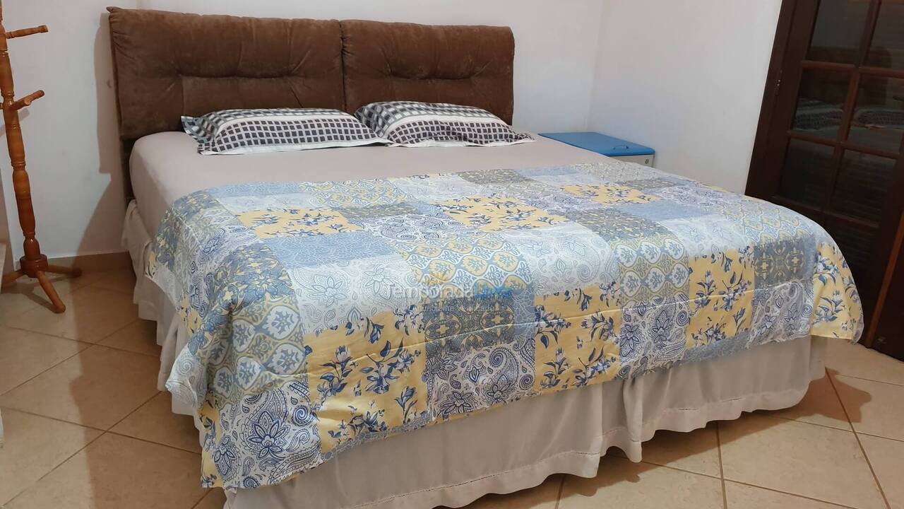 Granja para alquiler de vacaciones em Nazaré Paulista (Cuiabá)