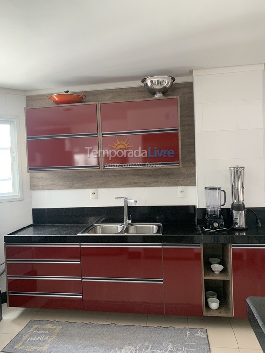 Apartment for vacation rental in Guarapari (Praia do Morro)