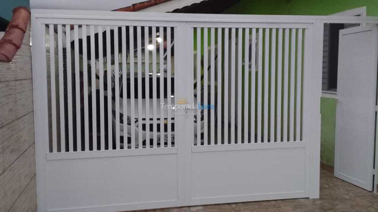 Casa para aluguel de temporada em Bertioga (Condominio Morada da Praia)