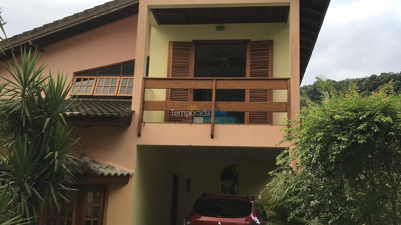 Casa para aluguel de temporada em São Sebastião (Toque Toque Pequeno)