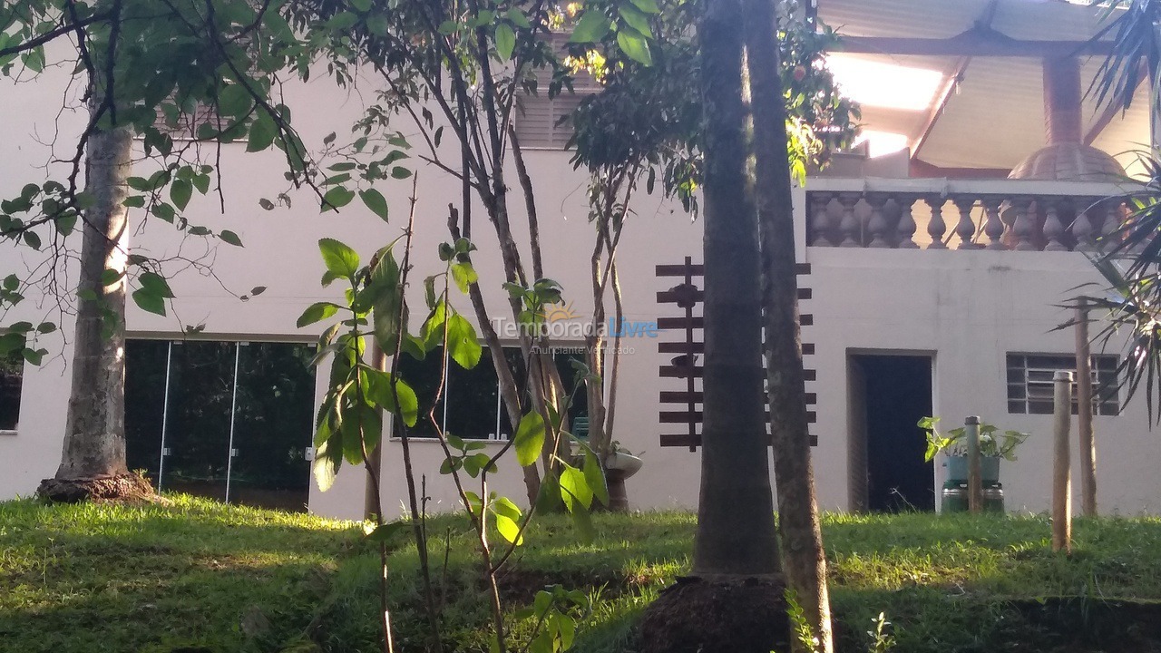 Granja para alquiler de vacaciones em Mairinque (Condomínio Porta do Sol)