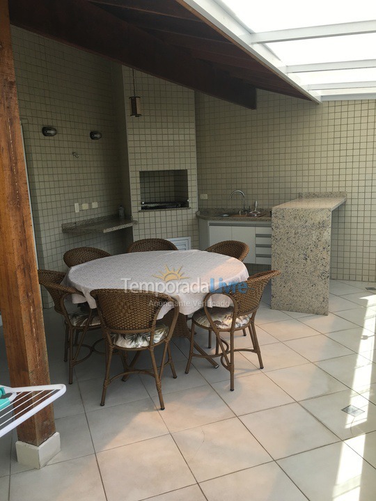 Apartamento para aluguel de temporada em Ubatuba (Praia Grande)