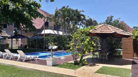 HOUSE FRONT SEA WITH POOL