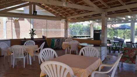 HOUSE FRONT SEA WITH POOL