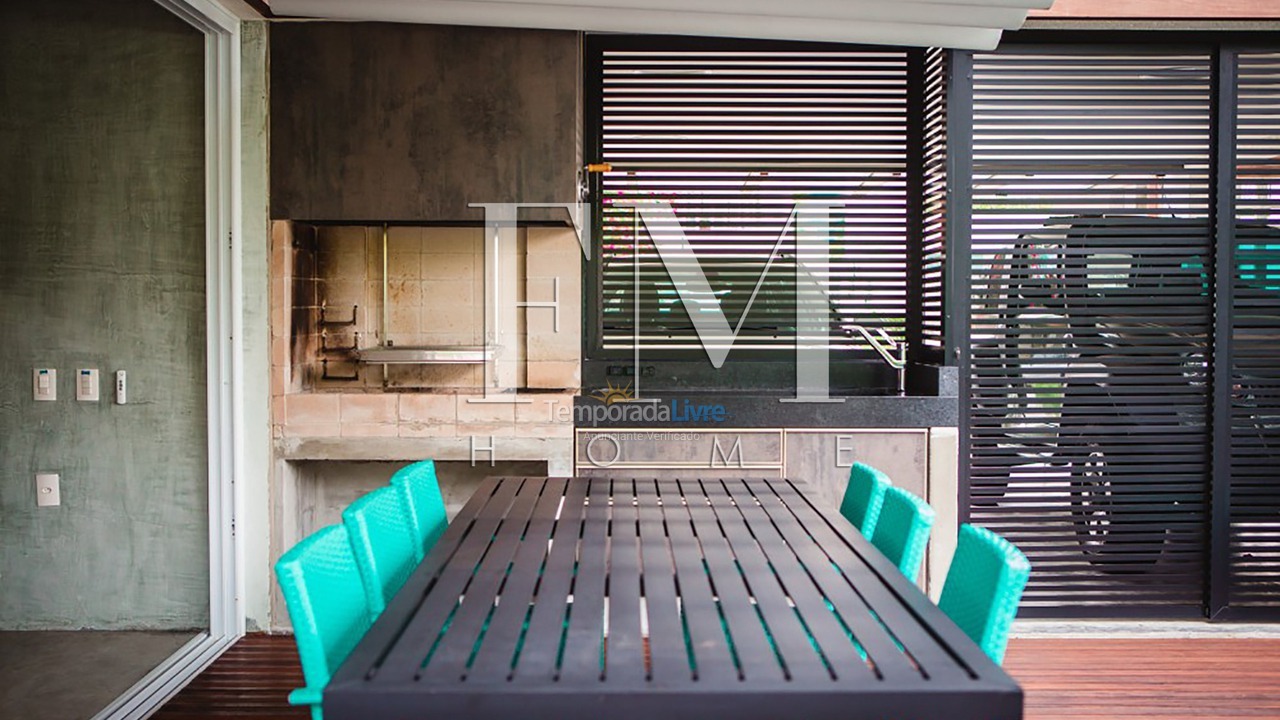 Casa para aluguel de temporada em Florianópolis (Jurere Tradicional)