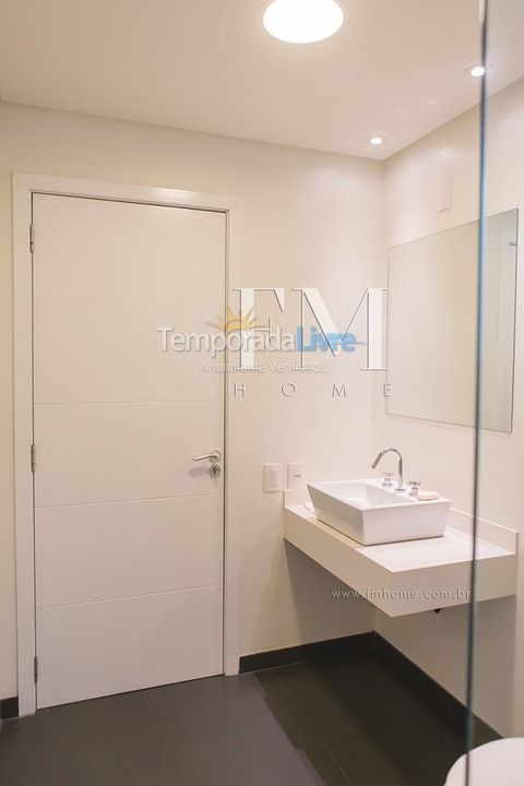 Casa para aluguel de temporada em Florianópolis (Jurere Tradicional)