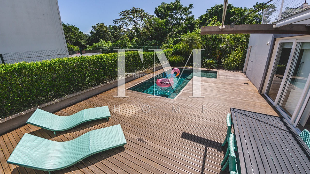 Casa para aluguel de temporada em Florianópolis (Jurere Tradicional)