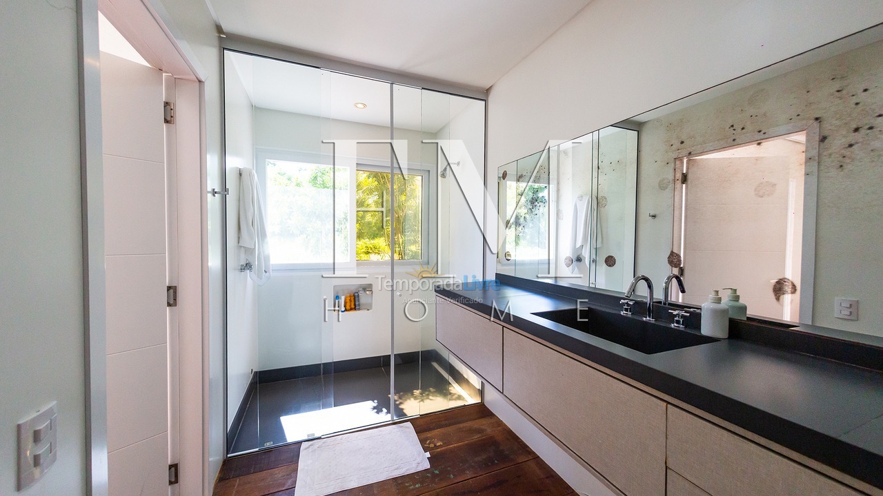 Casa para aluguel de temporada em Florianópolis (Jurere Tradicional)