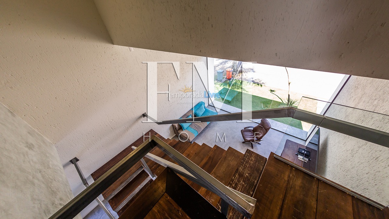 Casa para aluguel de temporada em Florianópolis (Jurere Tradicional)