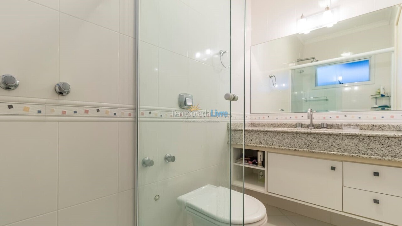 Casa para aluguel de temporada em Florianopolis (Jurerê Internacional)