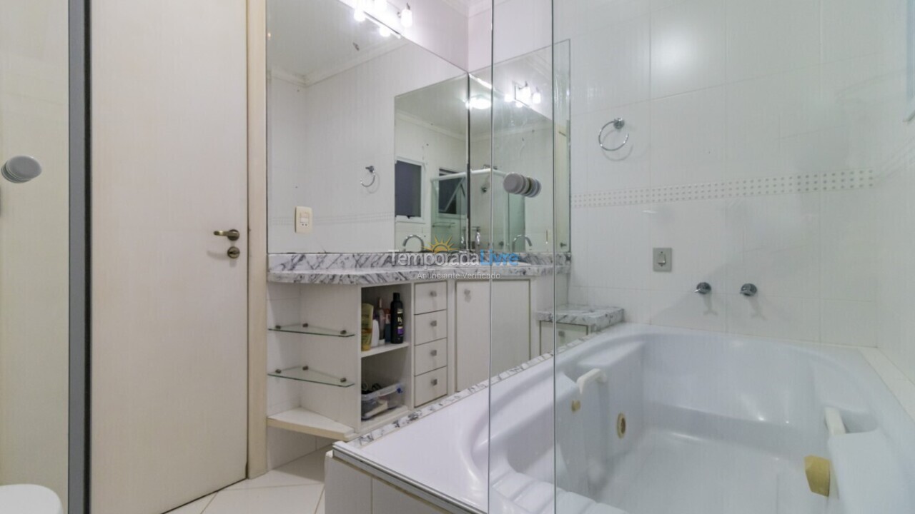 Casa para aluguel de temporada em Florianopolis (Jurerê Internacional)