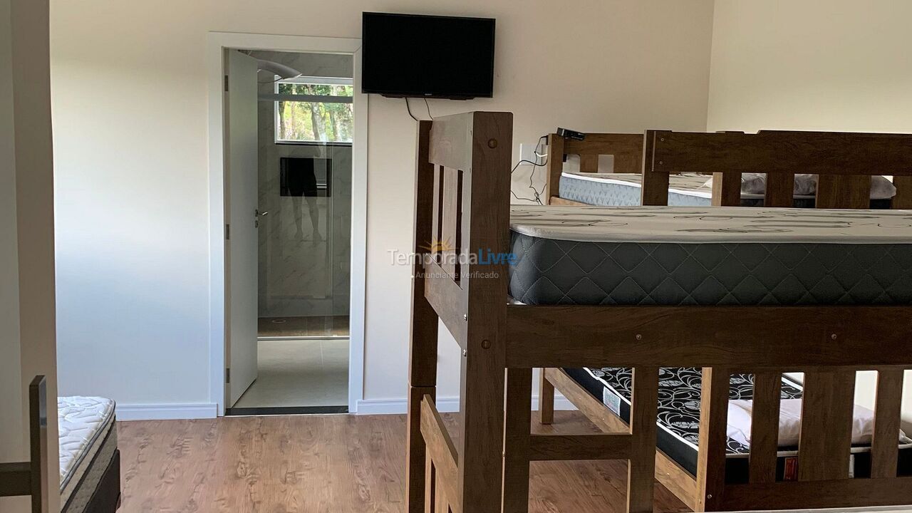 Granja para alquiler de vacaciones em Ibiúna (Ibiuna)