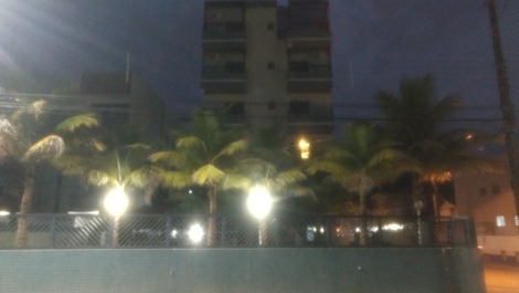 Duplex Ubatuba frente a praia grande