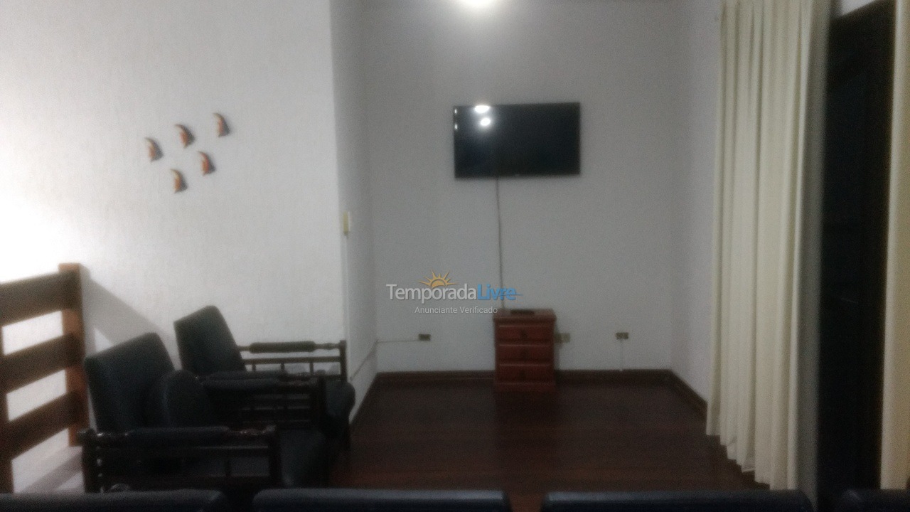 Apartamento para aluguel de temporada em Ubatuba (Praia Grande)