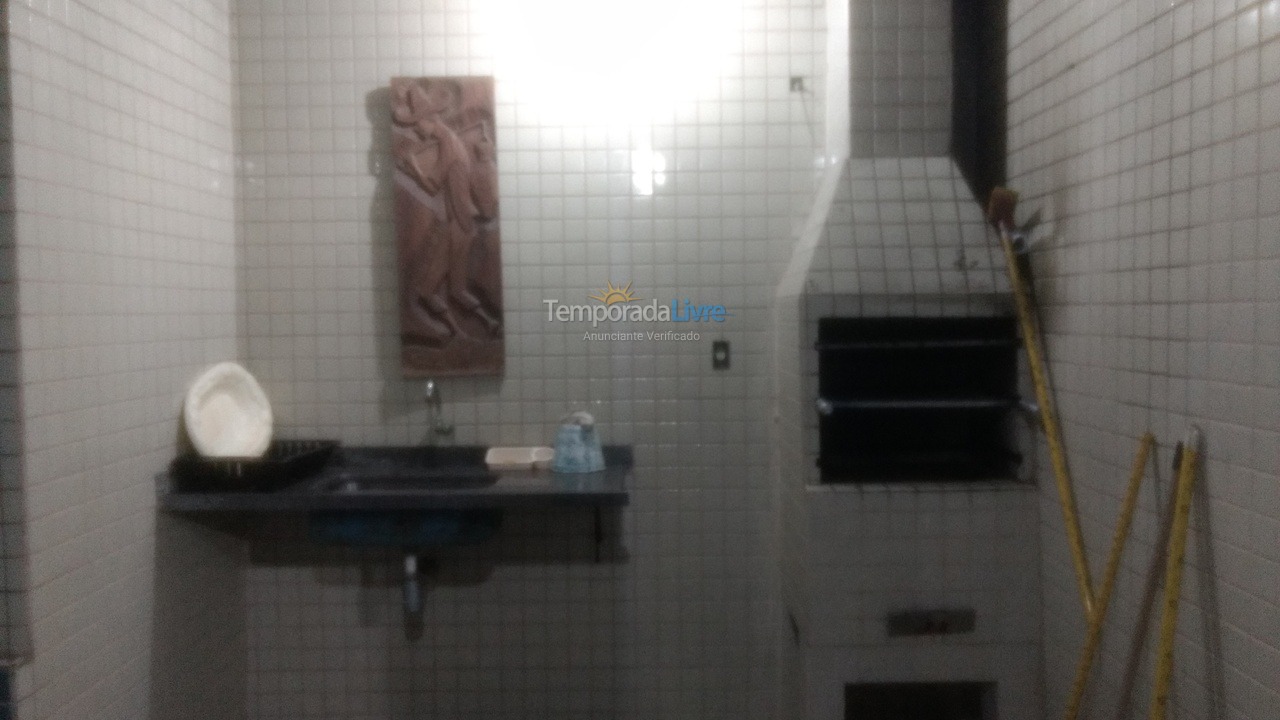 Apartamento para aluguel de temporada em Ubatuba (Praia Grande)