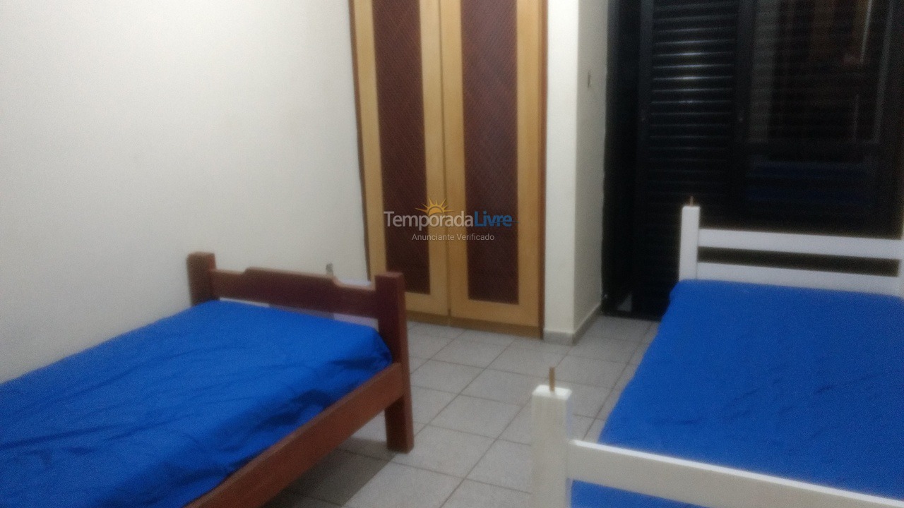 Apartamento para aluguel de temporada em Ubatuba (Praia Grande)