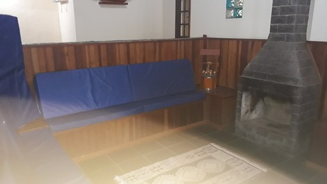 Rancho Maringa II - Atibaia - c/ WIFI - 04 quartos sendo 2 suítes 5 WC