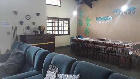 Rancho Maringa II - Atibaia - c/ WIFI - 04 quartos sendo 2 suítes 5 WC