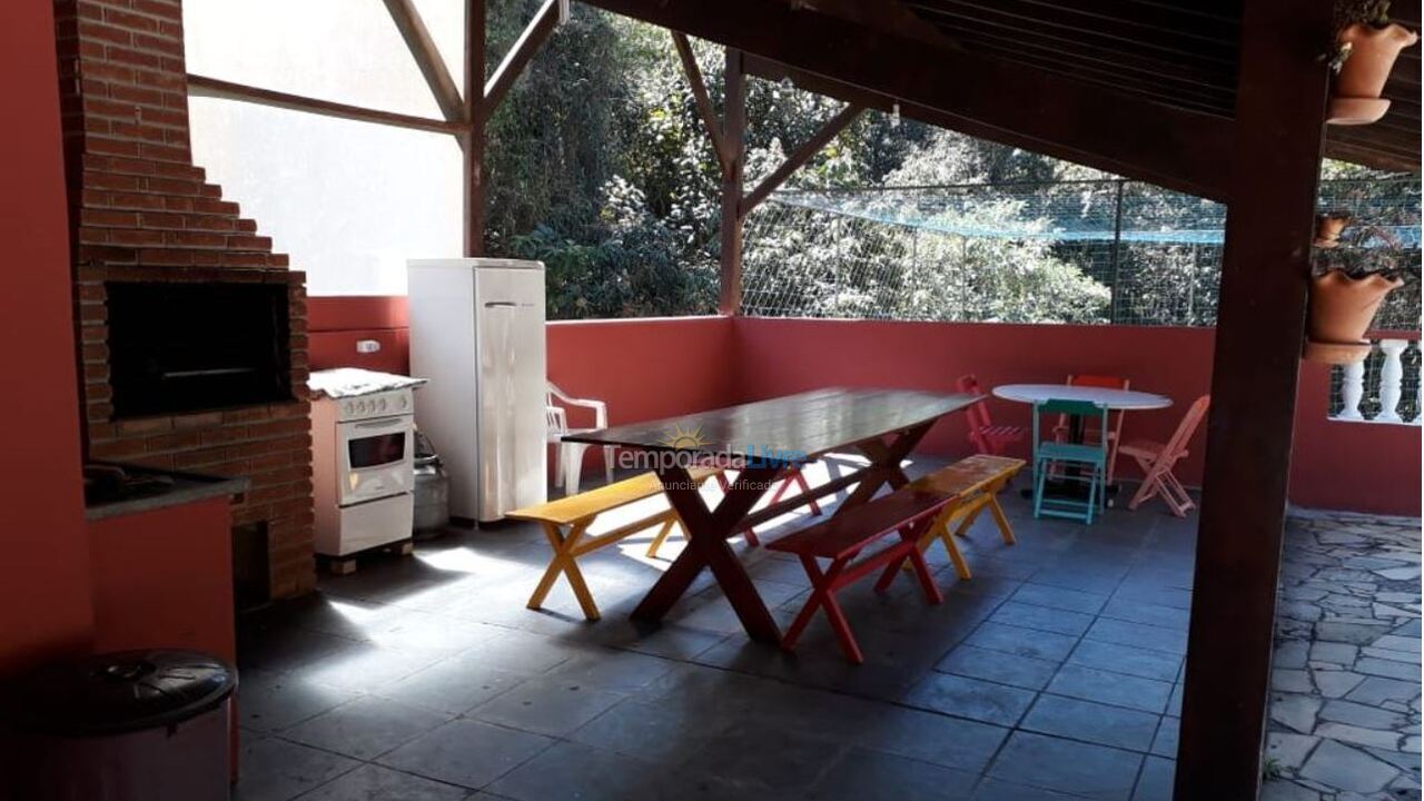 Chácara / sítio para aluguel de temporada em Atibaia (Portão)