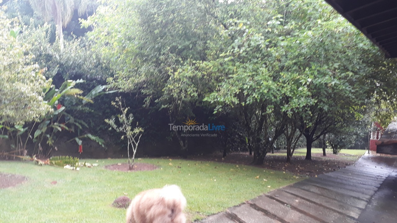 Chácara / sítio para aluguel de temporada em Atibaia (Portão)