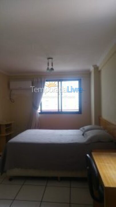 Apartamento para aluguel de temporada em Fortaleza (Praia de Iracema)