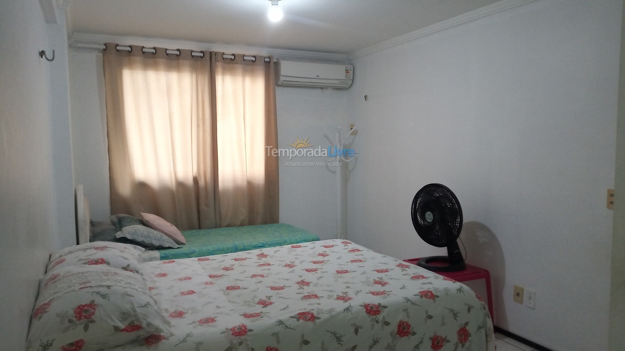 Apartamento para aluguel de temporada em Fortaleza (Praia de Iracema)