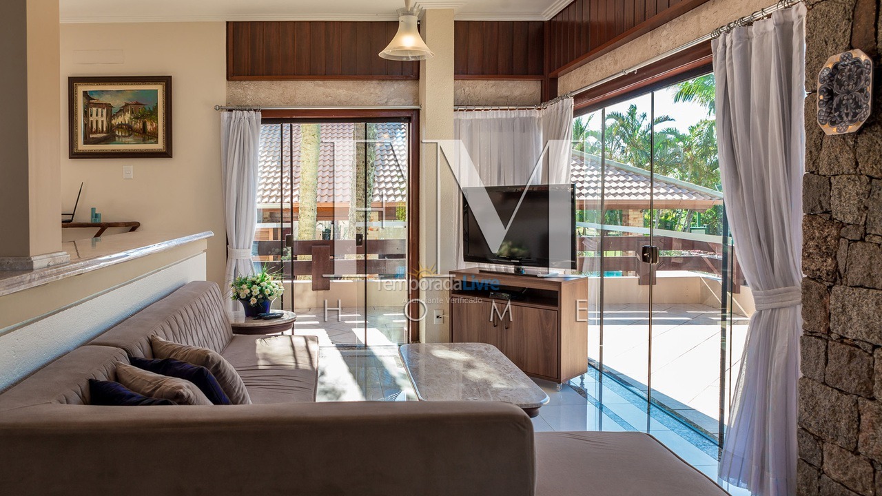 Casa para alquiler de vacaciones em Florianopolis (Jurerê Internacional)