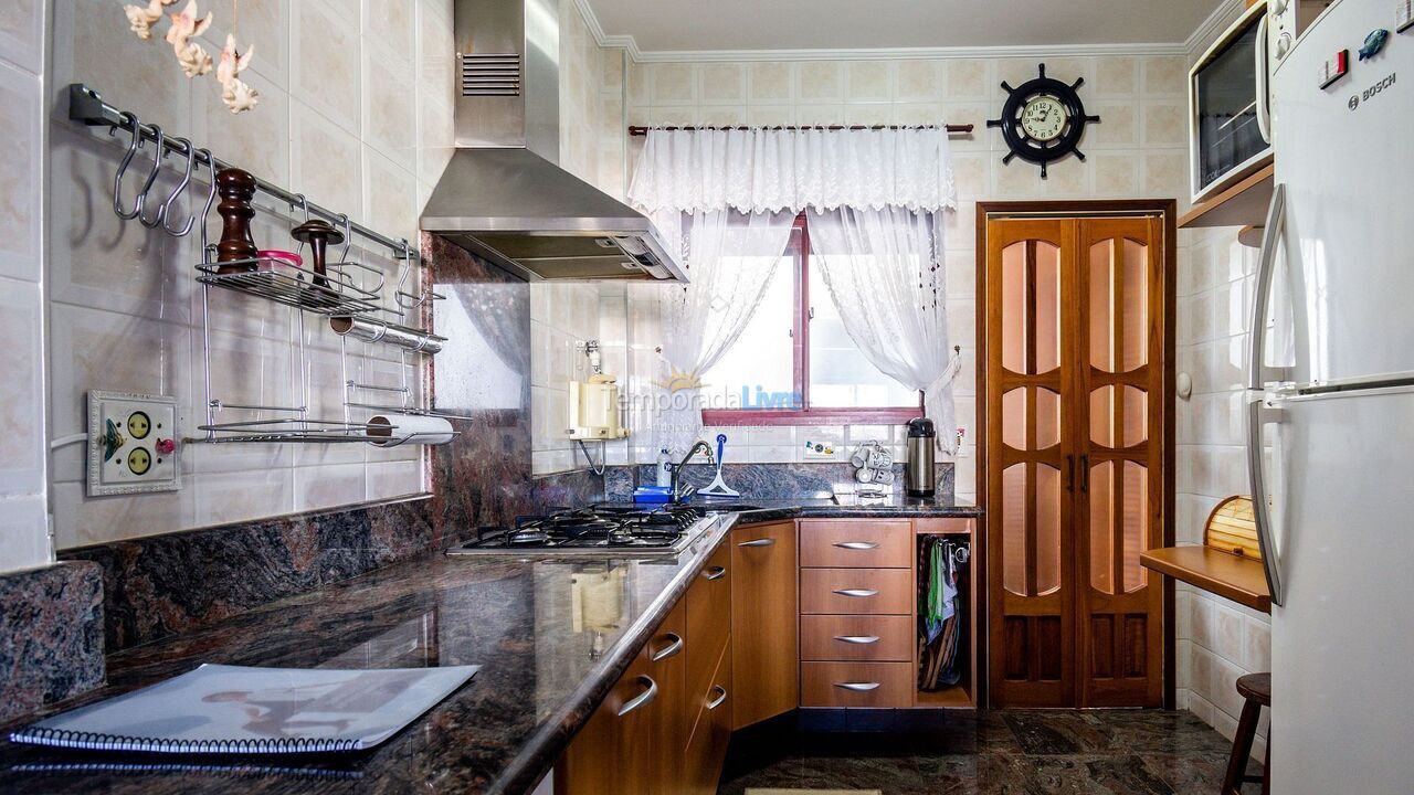 Apartment for vacation rental in Caraguatatuba (Martim de Sá)