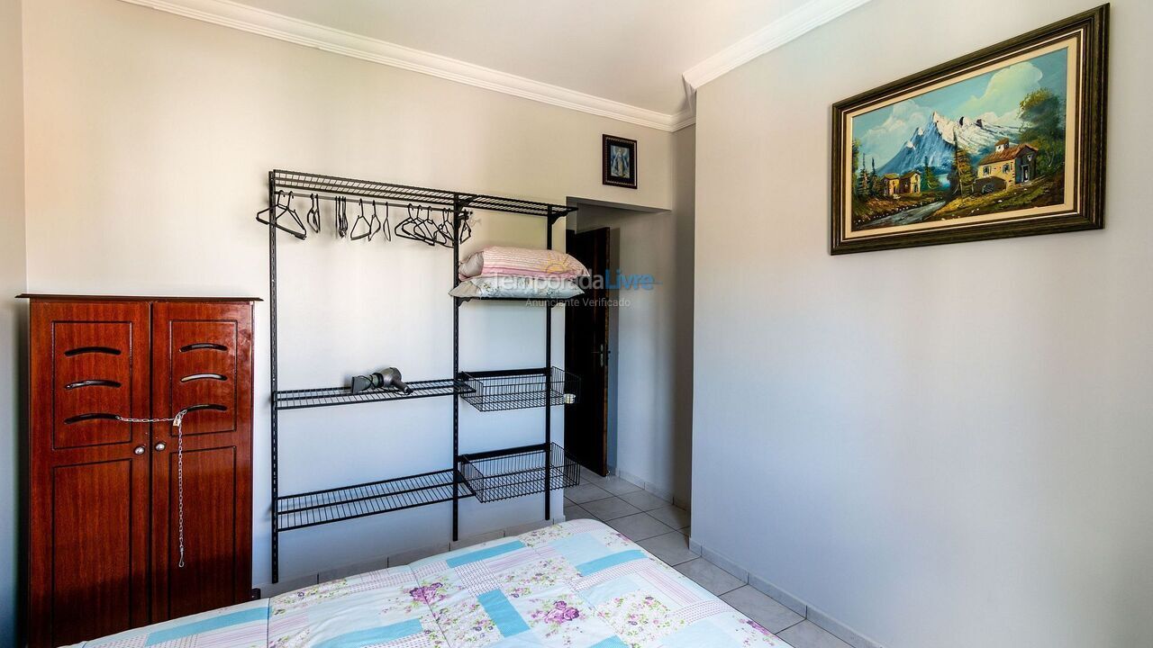 Apartment for vacation rental in Caraguatatuba (Martim de Sá)