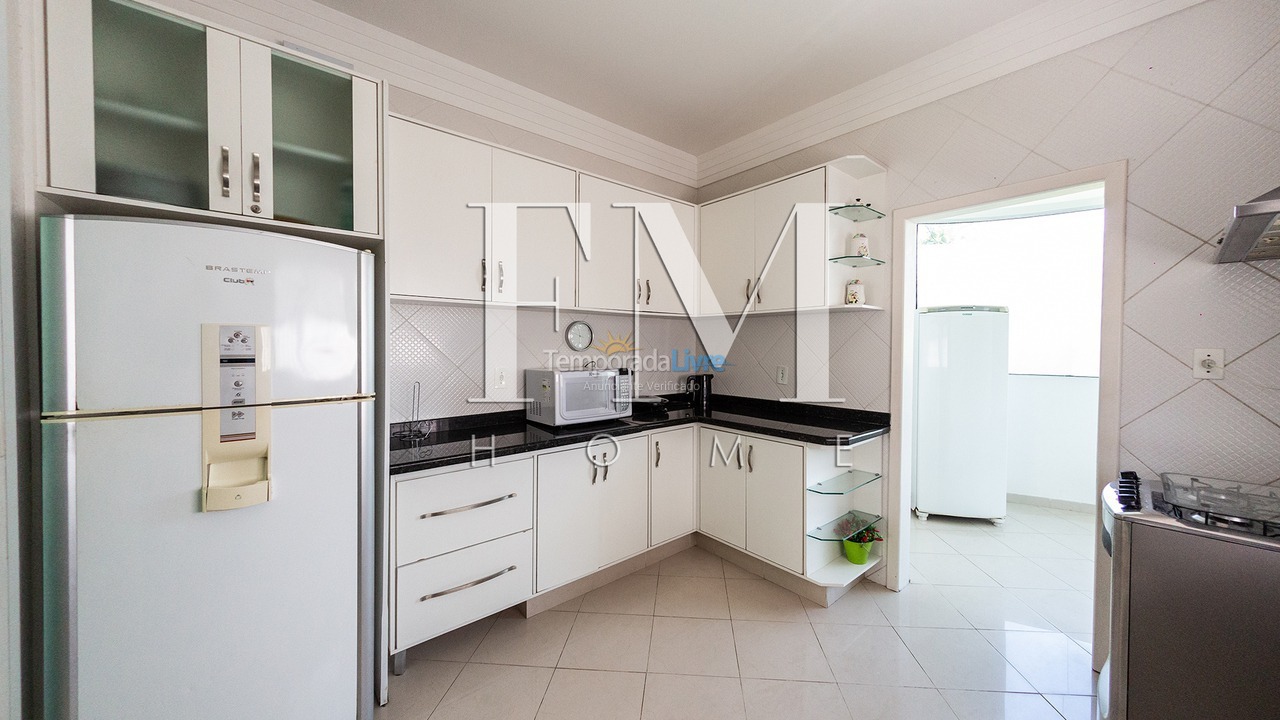 House for vacation rental in Florianopolis (Jurerê Internacional)