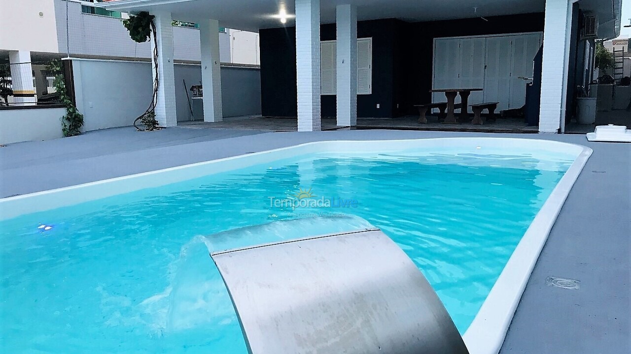 House for vacation rental in Governador Celso Ramos (Praia de Palmas)