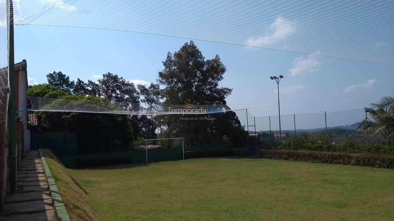 Chácara / sítio para aluguel de temporada em Mairinque (Condomínio Porta do Sol)