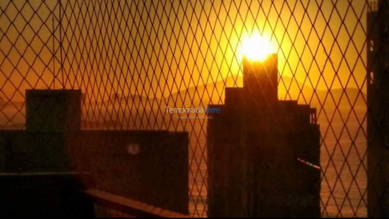 Apartamento para aluguel de temporada em Guarujá (Astúrias)