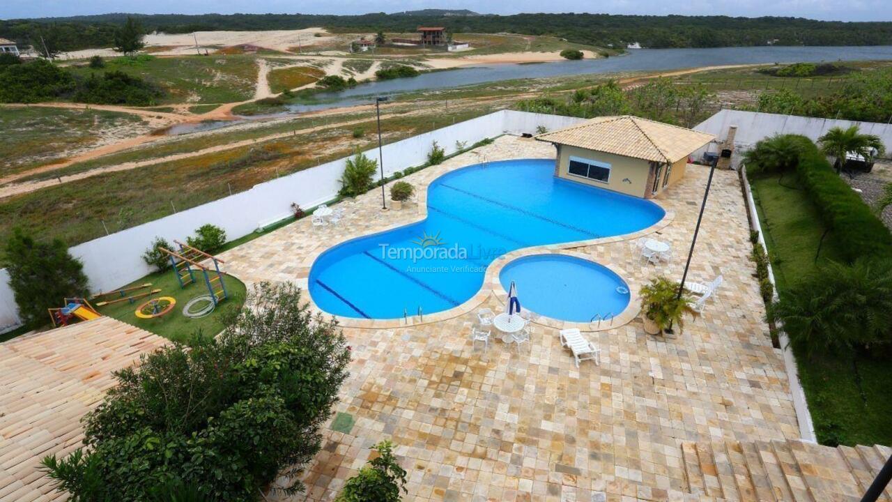 Apartamento para alquiler de vacaciones em Nísia Floresta (Praia de Camurupim)