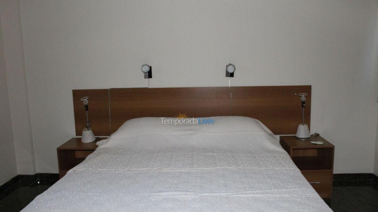 Apartamento para alquiler de vacaciones em Nísia Floresta (Praia de Camurupim)