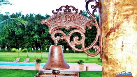 Montalcino Farm, 5m from the Parks!