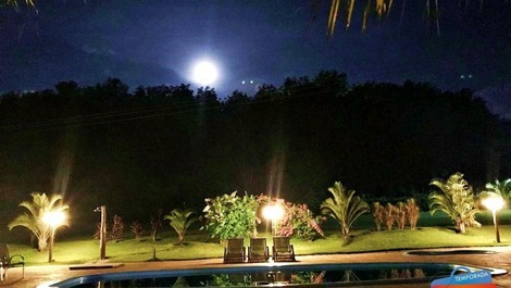 Montalcino Farm, 5m from the Parks!