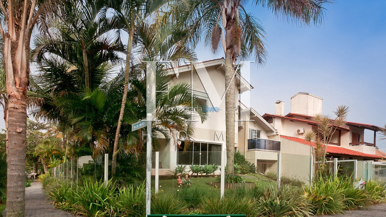 Casa para aluguel de temporada em Florianopolis (Jurerê Internacional)