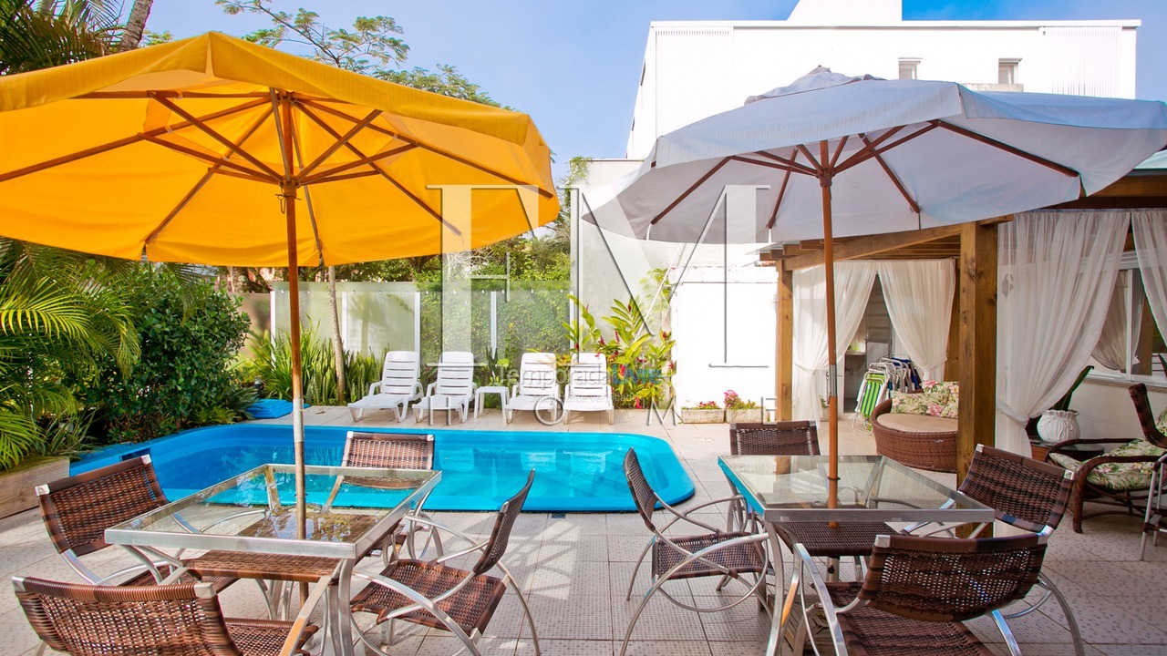 Casa para aluguel de temporada em Florianopolis (Jurerê Internacional)