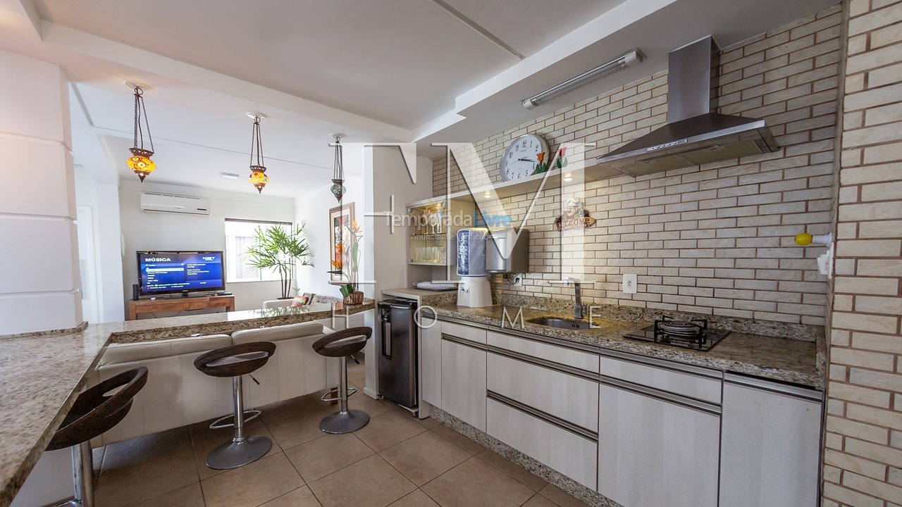 Casa para aluguel de temporada em Florianopolis (Jurerê Internacional)