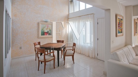 Perfect house - Casa com 5 suítes + 1 quarto em Jurerê Internacional