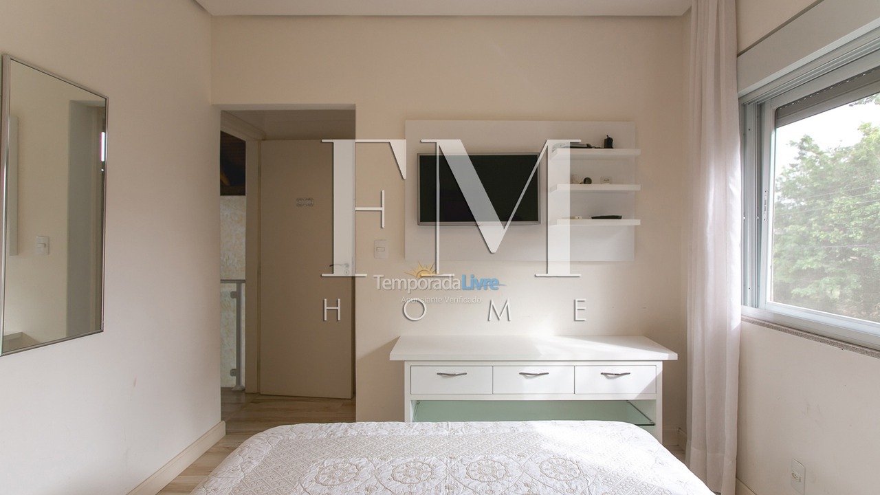 Casa para aluguel de temporada em Florianopolis (Jurerê Internacional)