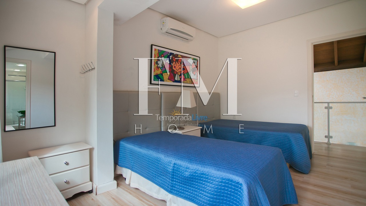 Casa para aluguel de temporada em Florianopolis (Jurerê Internacional)