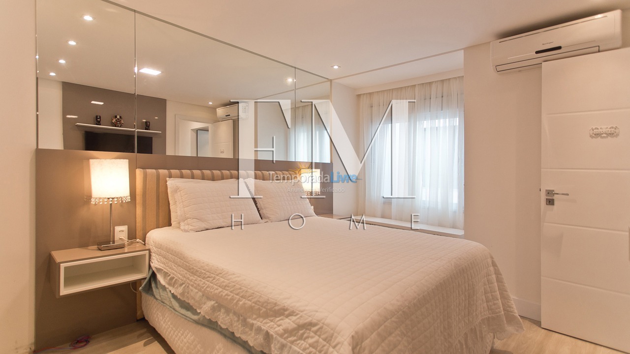 Casa para aluguel de temporada em Florianopolis (Jurerê Internacional)